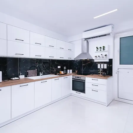 Dream On Apartment Kalamaki  Exterior photo
